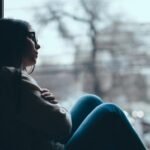 HOW TO TAKLE SEASONAL AFFECTIVE DISORDER OR WINTER BLUES