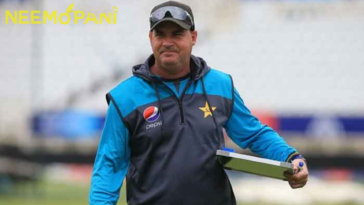 Mickey Arthur accepts Pakistan's coaching job