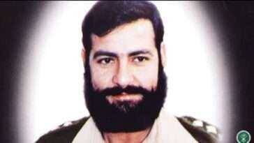 armed forces pay tribute to Capt Karnal Sher Khan "Lion of Kargil"