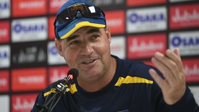 Mickey Arthur Praises Pakistan for Reclaiming ODI top rank