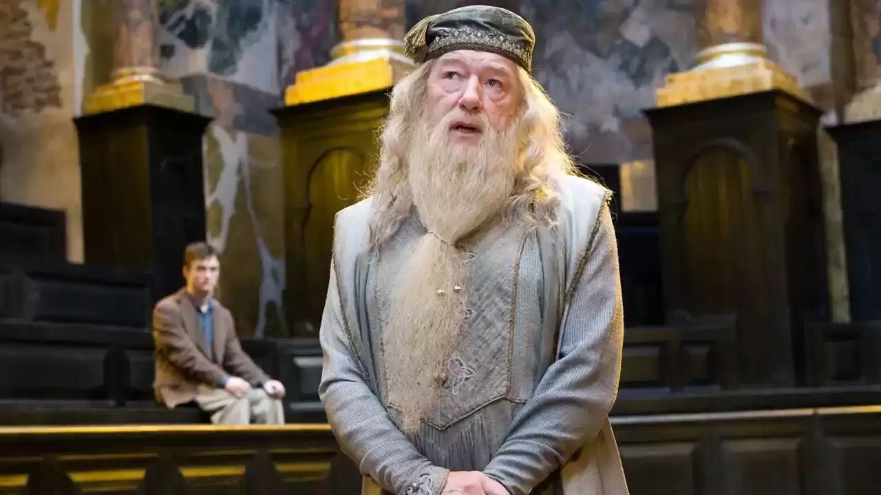 Famous British- Irish Actor Michael Gambon Died at Age of 82