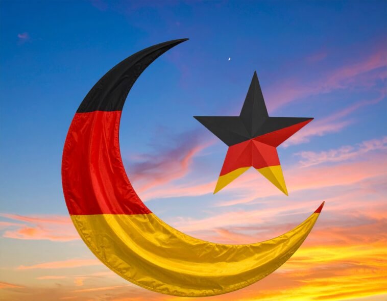 German pakistani history neemopani article