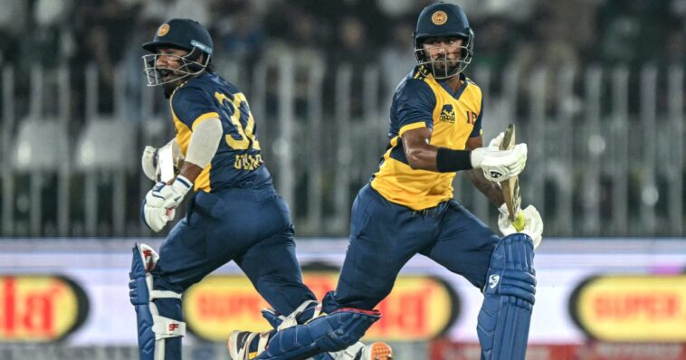 Farhan Smashes 89 to Hand Pakistan a T20 Win